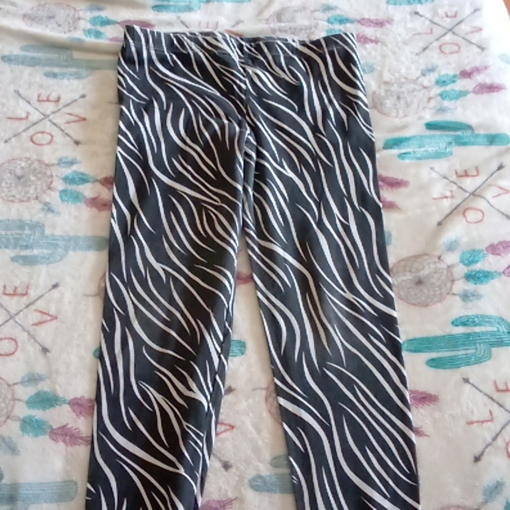 Zebra print girls leggings